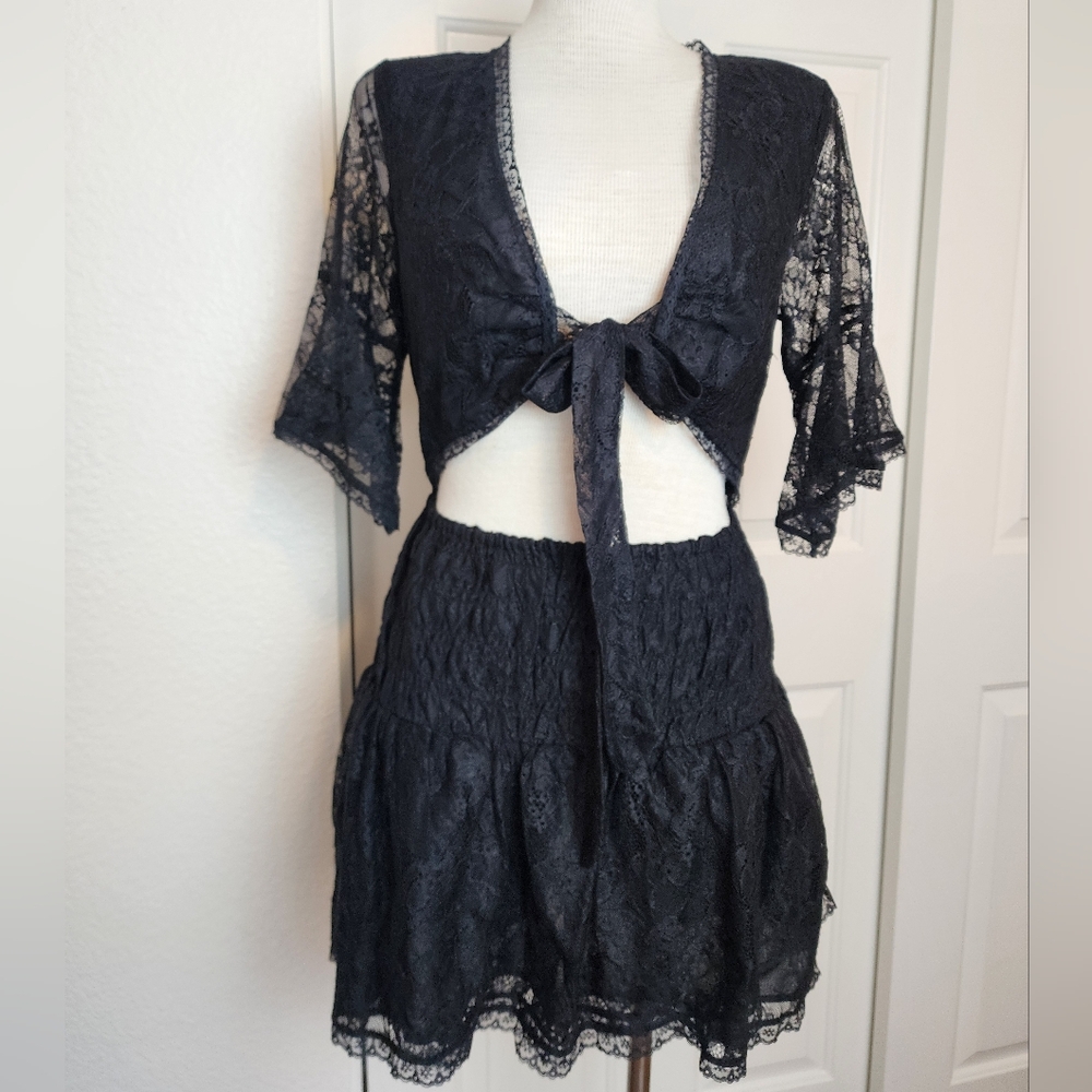 Free People Lala Lace Mini Black V Neck Tie Women's Dress Size S   NWOT